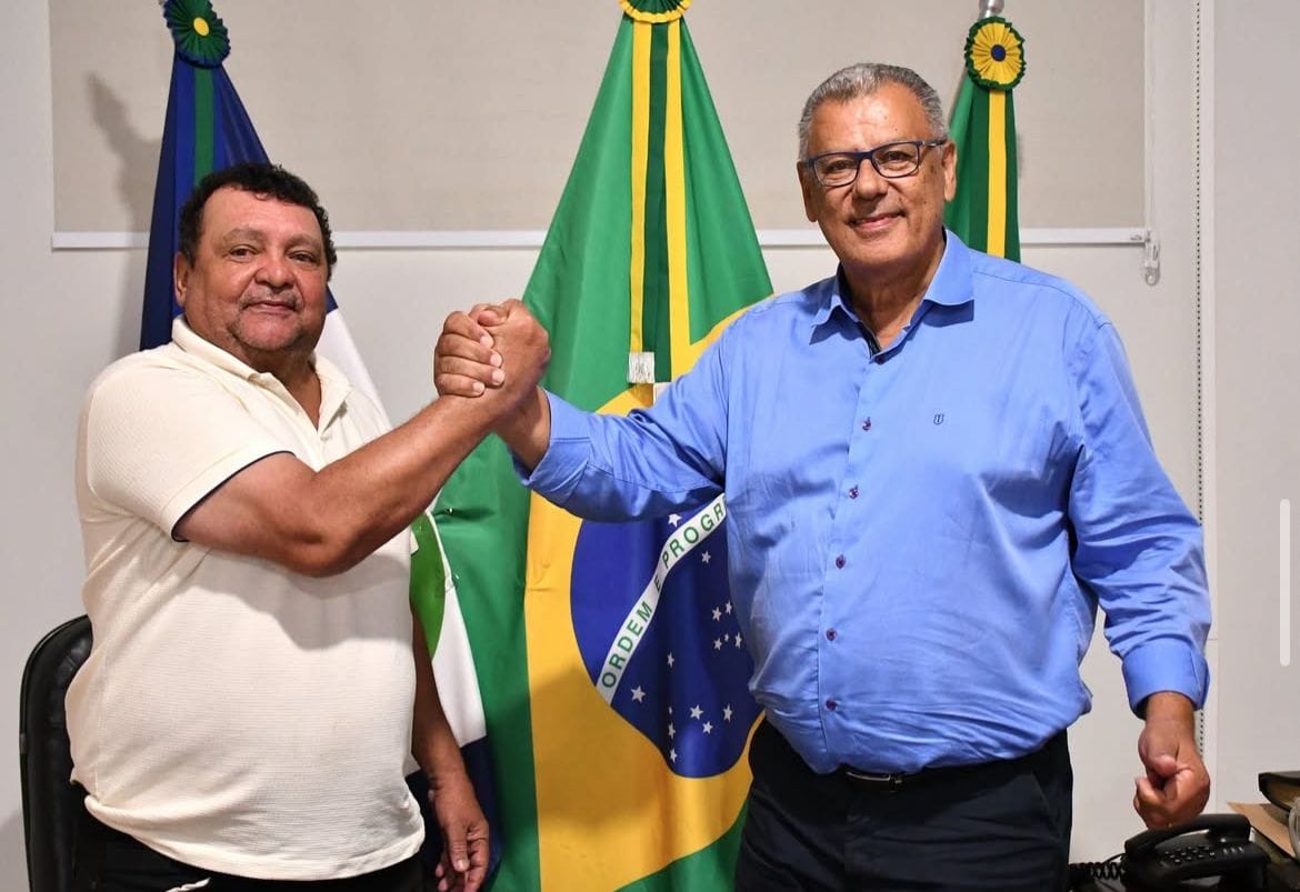 Juiz rejeita ação que pedia cassação de prefeito e vice por irregularidades na campanha