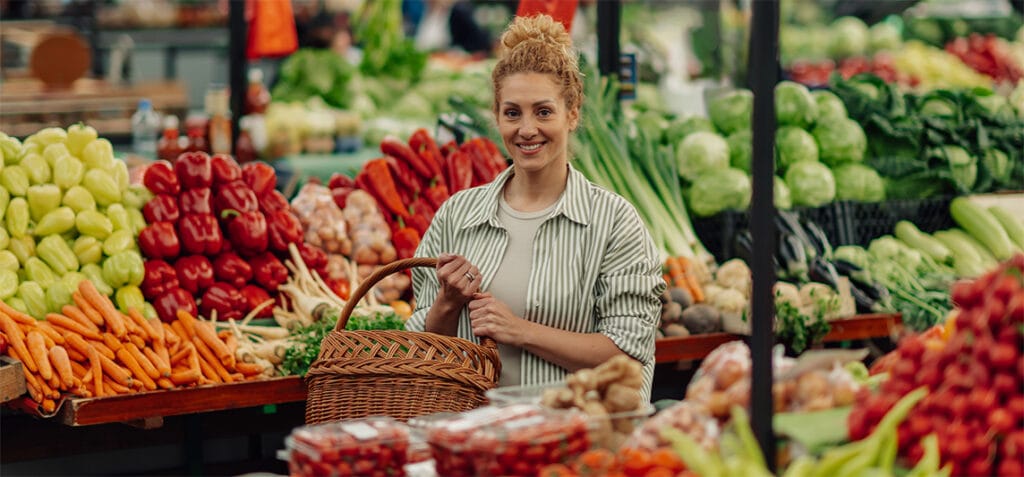Cesta básica oscila em setembro e termina o mês com queda no preço em MT