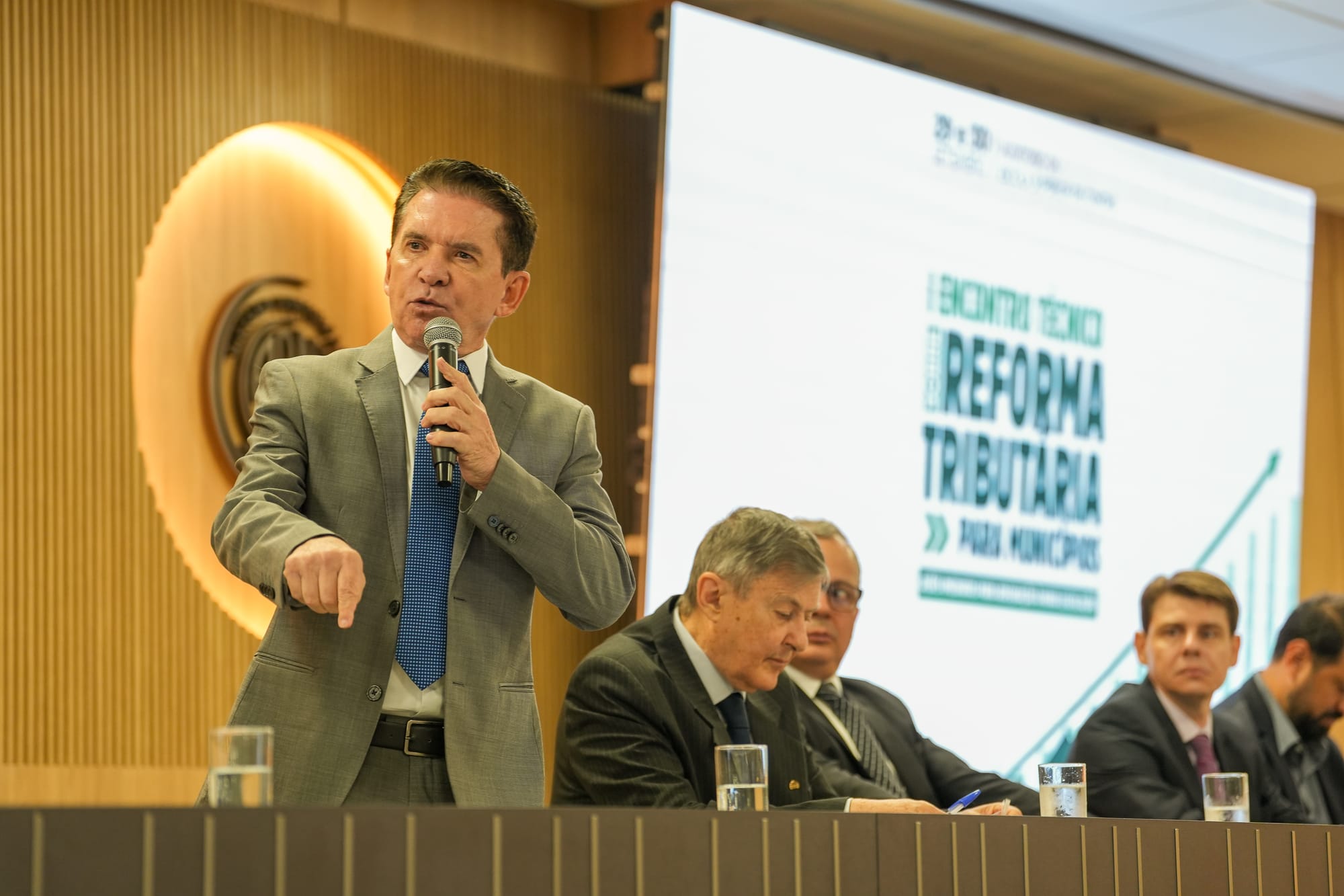 Conselheiro Sérgio Ricardo anuncia censo do TCE para mapear realidade dos municípios