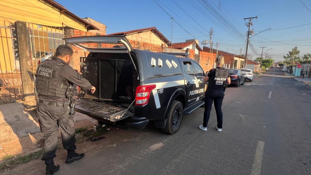 Polícia derruba esquema de agiotagem de facção e prende assessor de vereador do PT