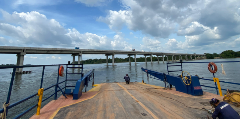 Ager encerra contrato com empresa de travessia por balsa após conclusão de pontes