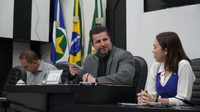 Relatório final de CPI da CS Mobi pede indiciamento de Emanuel Pinheiro e ex-secretário Vuolo