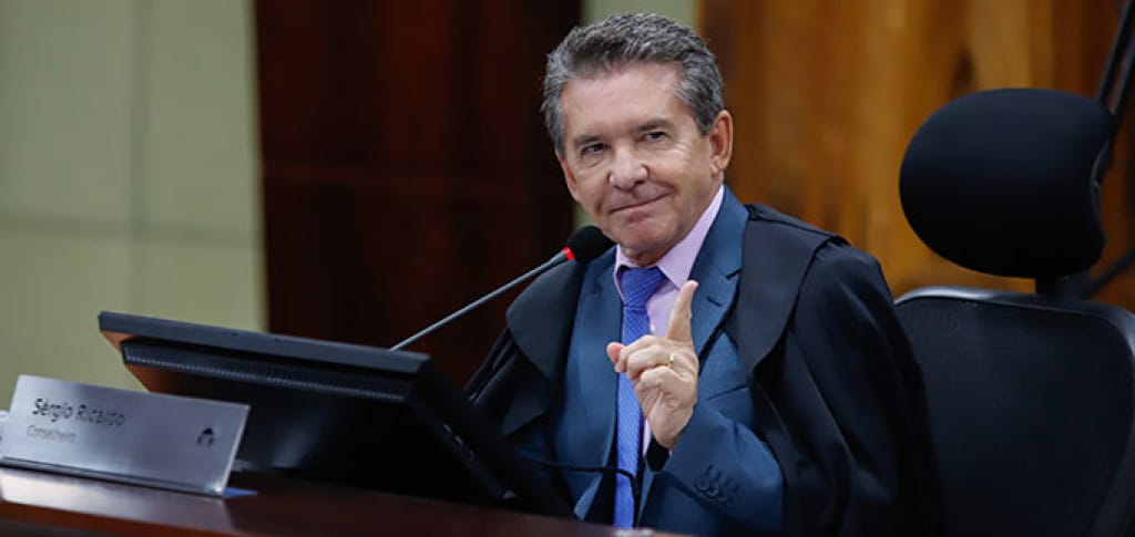 TCE propõe corte de 130 cargos e reestruturação interna para modernizar quadro de servidores