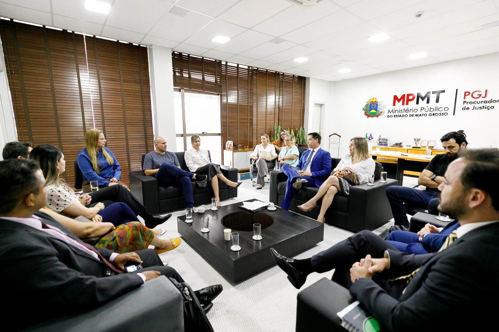 Prefeito pede ao MP ampliação de prazo para concluir cálculos de insalubridade na Saúde