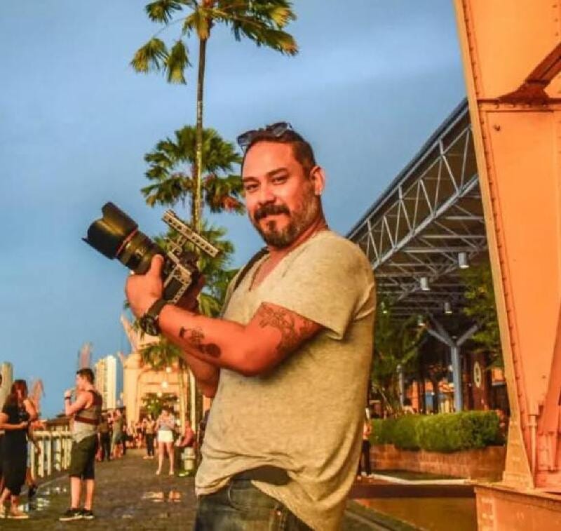 Fotógrafo investigado por violência contra ex-namorada  terá que usar tornozeleira