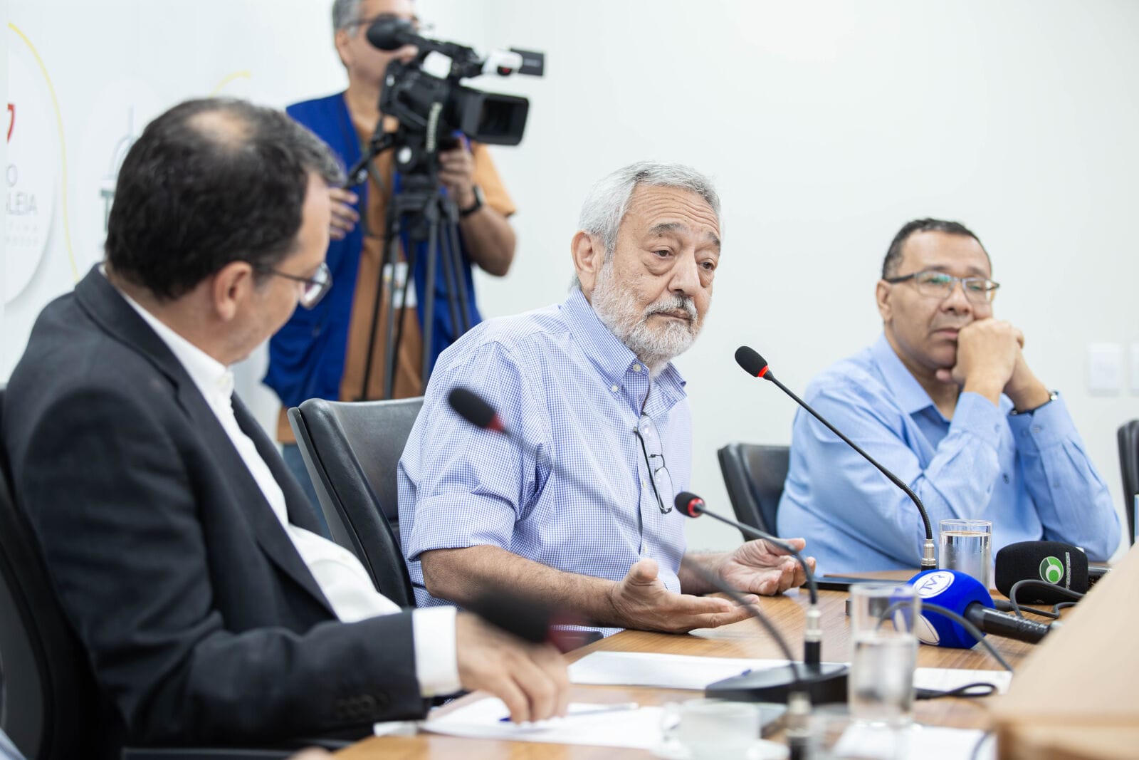 Secretário lamenta falta de mão de obra, mas garante entrega do modal BRT até julho de 2026