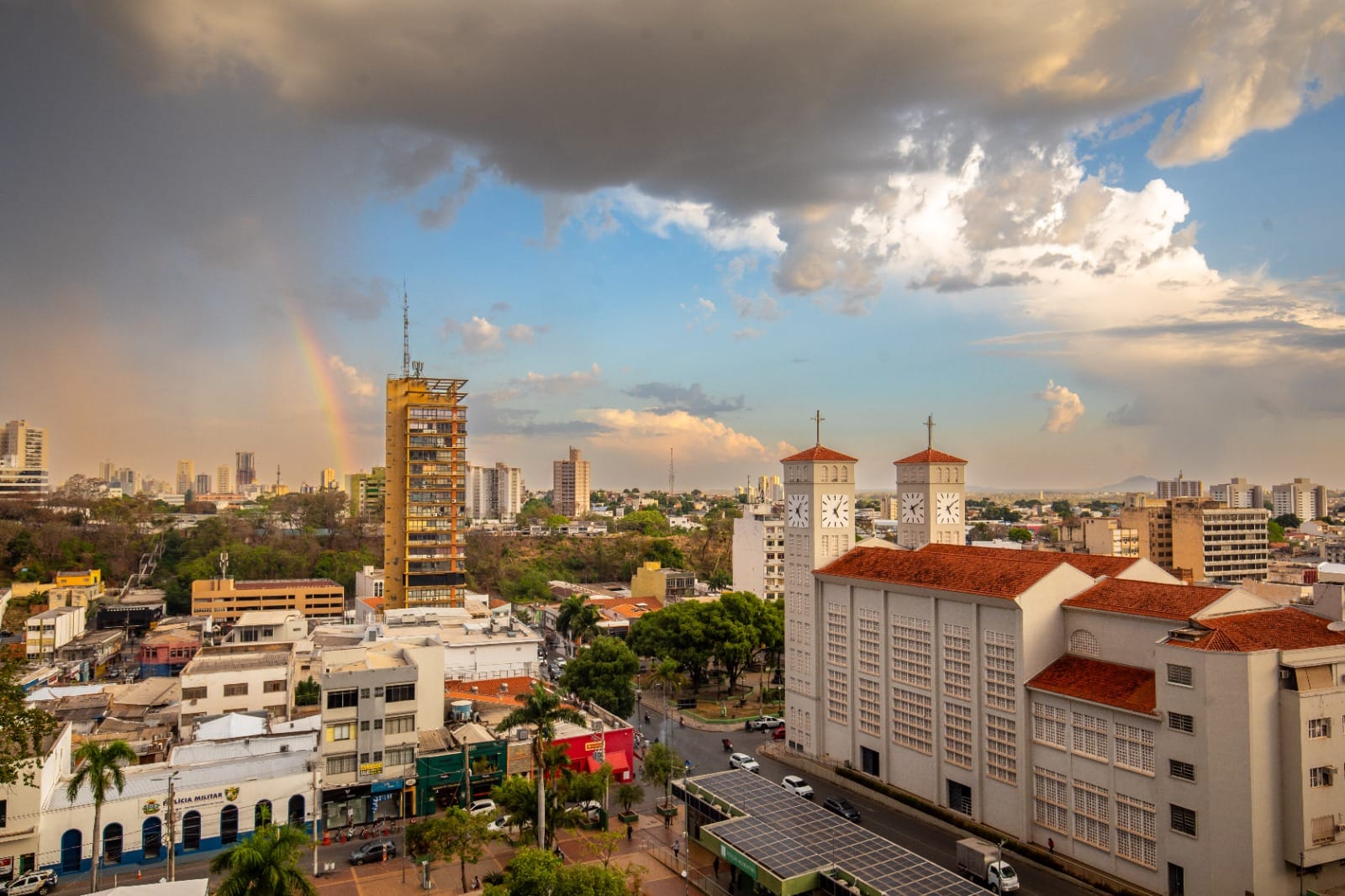 Cuiabá terá salário antecipado e ponto facultativo no dia do show da banda Guns N’ Roses na Arena