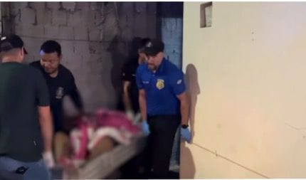 Dupla invade casa e mata homem a tiros enquanto assistia vídeos no celular