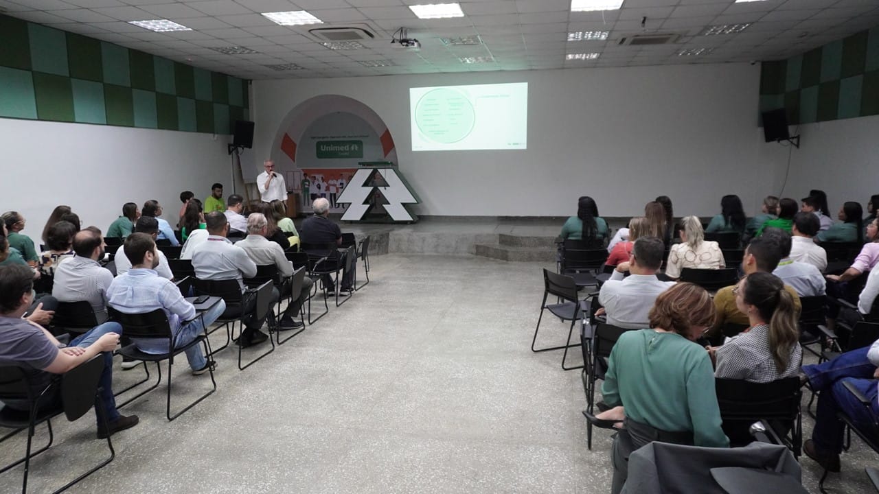 Unimed Cuiabá capacita colaboradores para garantir mais qualidade e segurança no atendimento