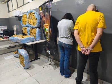 Polícia Militar prende casal e apreende 240 tabletes de maconha em Várzea Grande