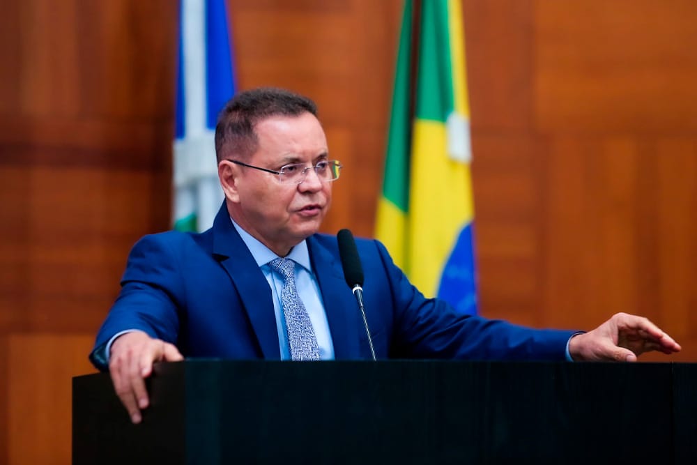 Botelho confirma acordo para Assembleia votar reajuste do Judiciário na quarta-feira