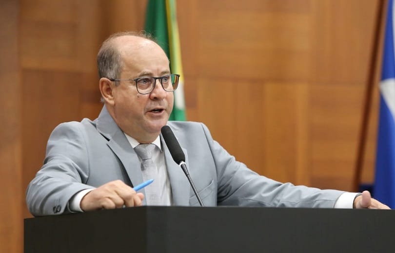 Deputado diz ter sido ameaçado por servidores do TJ após pedir vista de projeto