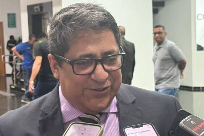 Presidente estadual do PL “mina” candidatura de senador