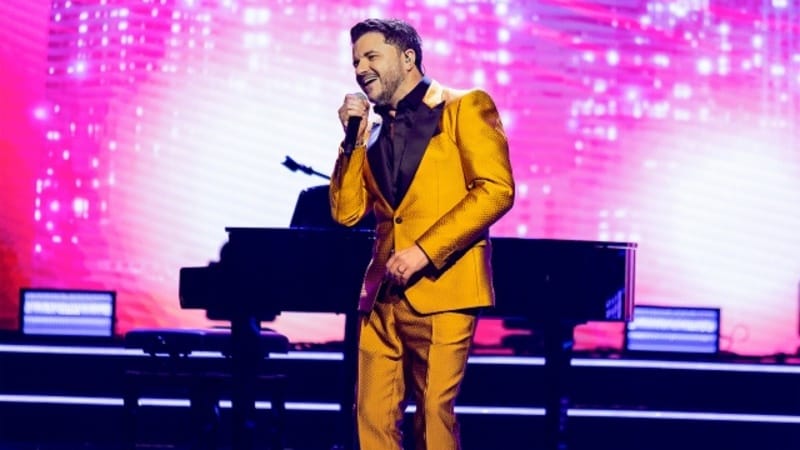 Cuiabá recebe Maurício Manieri para show repleto de sucessos