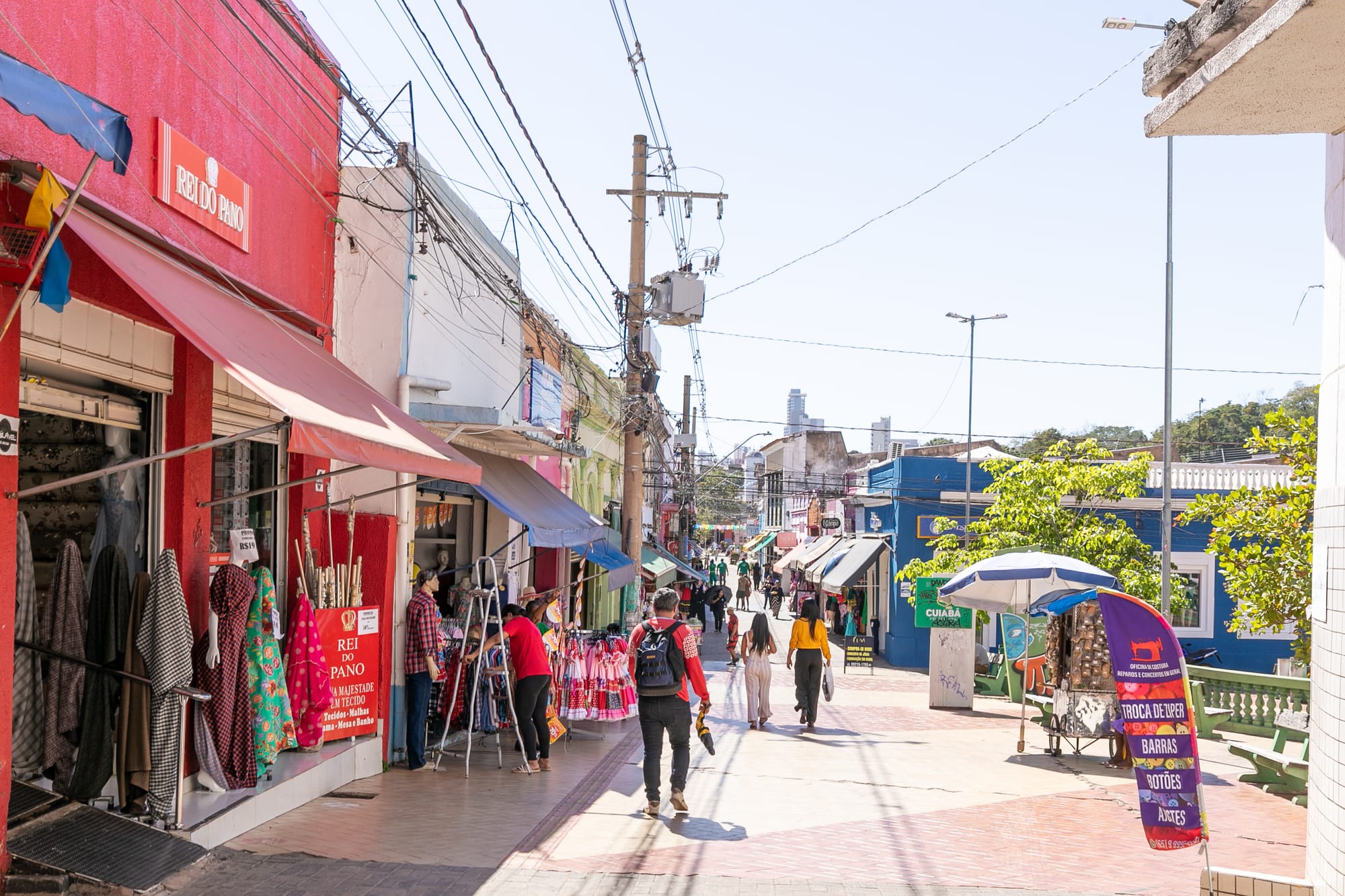 Comércio de Cuiabá e VG abre no feriado do dia 8; confira os horários para este fim de ano