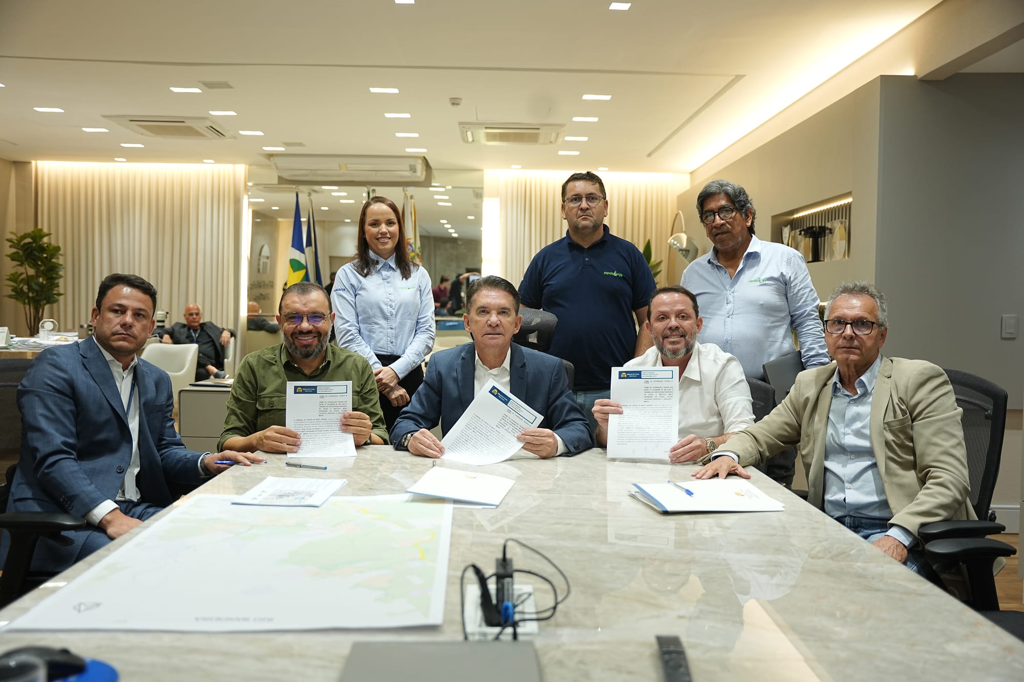 Presidente do TCE firma cooperação com instituto para destravar desenvolvimento