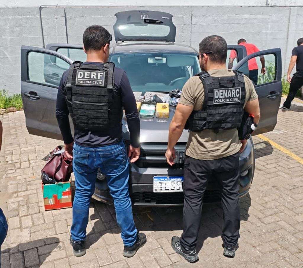 Traficantes são presos pela PC durante entrega de drogas em academia em Várzea Grande