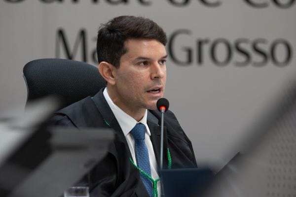 Aprovado por unanimidade na AL, Alisson Alencar toma posse como conselheiro do TCE nesta terça-feira