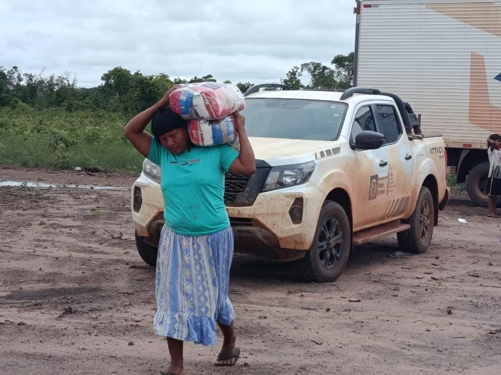 MT entrega 800 cestas de alimentos e kits de higiene a aldeias indígenas do Xingu
