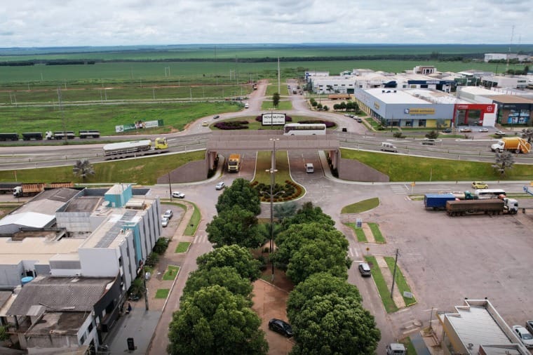 Professor de Matemática é condenado por pegar nos seios de aluna dentro da sala de aula