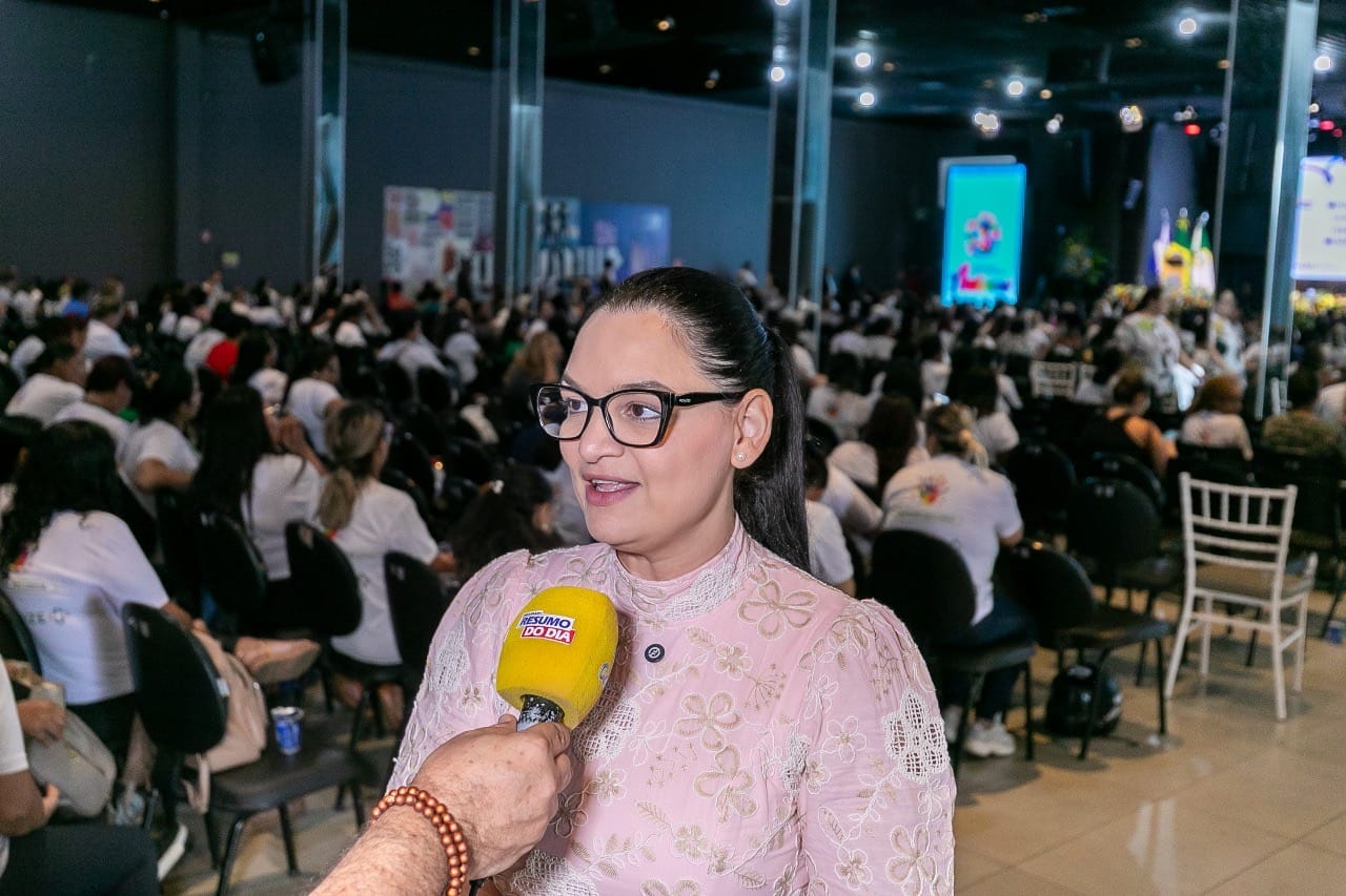 Primeira-dama reforça papel das cuidadoras e destaca parceria entre TJMT e Prefeitura