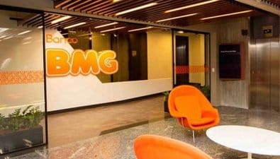 Justiça determina que banco devolva valor cobrado a mais de indígena aposentada em MT