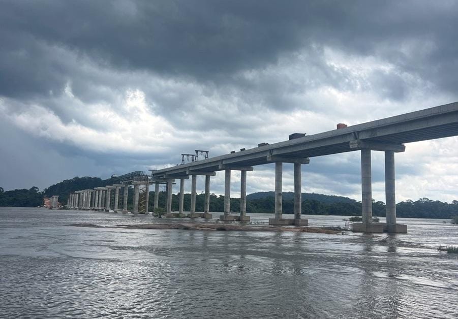 Construção da maior ponte de Mato Grosso alcança 60% de execução no Rio Juruena