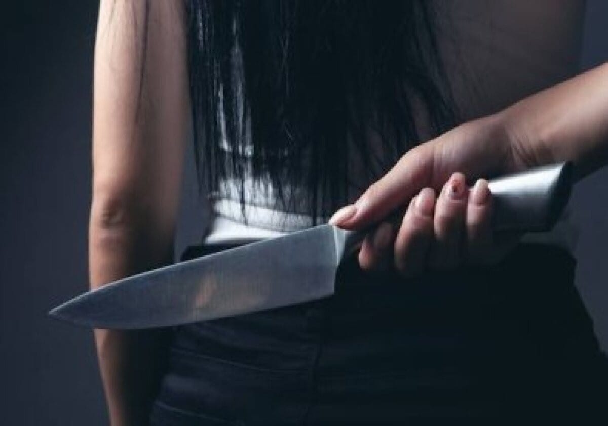 Briga de casal termina com jovem morto a facadas em MT; namorada confessa crime