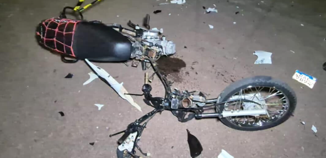 Colisão entre carro e moto mata jovem de 19 anos no interior de MT; amigo ficou ferido