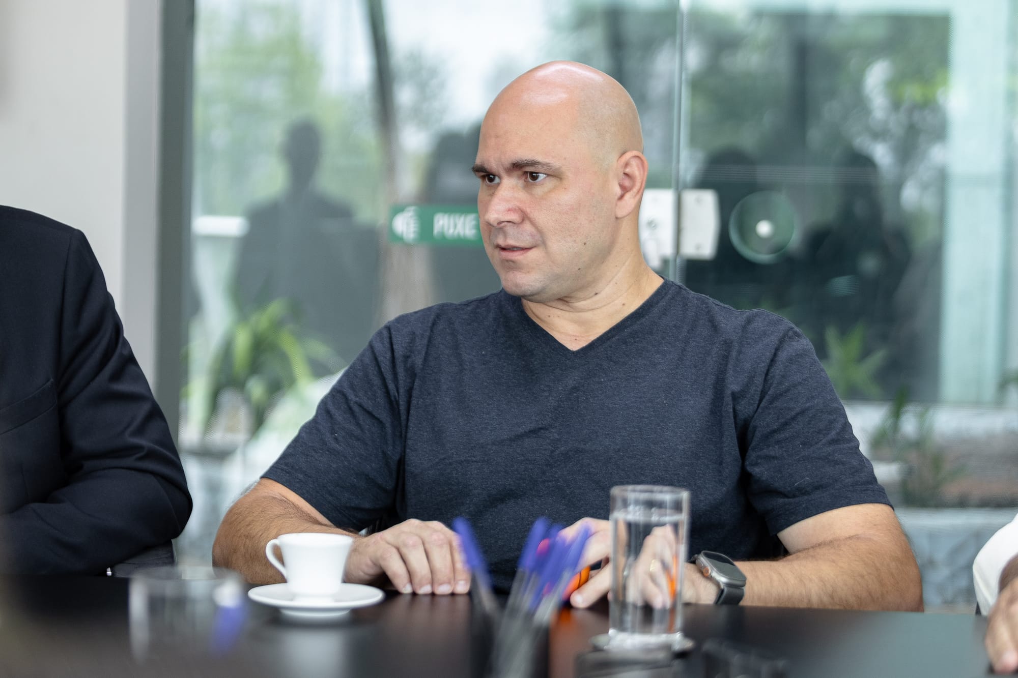 Abilio evita comentar filiação de Vânia, reavalia licenças e critica MDB: "é um péssimo partido”