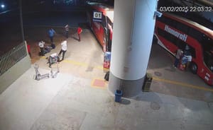 Quatro vigilantes que mataram homem espancado na rodoviária de Cuiabá são presos; vídeo
