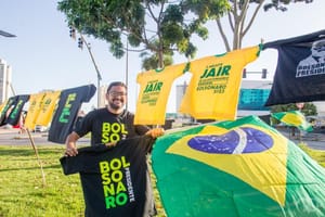 Vereadores articulam ato em Cuiabá em apoio a Bolsonaro no dia 6 de abril