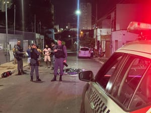 Venezuelano é morto por conterrâneo com facada no pescoço; assassino é preso em igreja