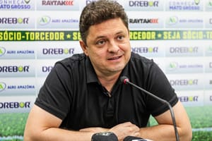 Após parcelamento de dívida, Dresch alerta clubes: "Não negociem com o Corinthians"