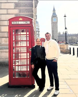Em viagem a Europa, vereadora Maysa Leão celebra aniversário de casamento