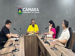 Comissões aprovam e projeto que acaba com a taxa de lixo vai à votação nesta quinta-feira