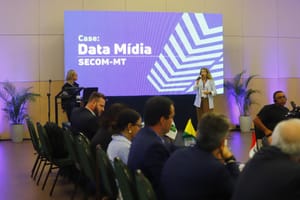 Secom-MT apresenta inovação em contratos de mídia em reunião de secretários