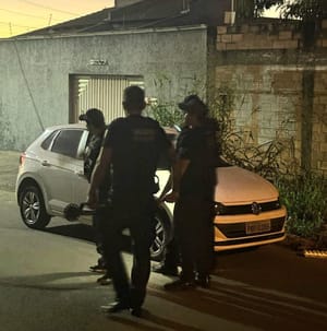 Traficantes que movimentaram R$ 13 milhões usando joalherias e varejistas são alvos de operação