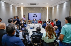 Após reunião com sindicatos, TCE buscará consenso entre governo e servidores sobre RGA