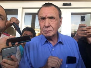 “Vou me afastar da vida pública”, diz Bezerra ao confirmar que não seguirá no comando do MDB