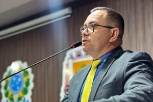 Vereador exige demissão do chefe do DAE após falta de água no feriadão em Várzea Grande