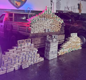 Policiais matam traficante e apreendem carga de cocaína avaliada em R$ 6,4 milhões