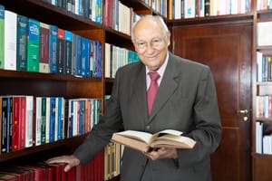 A Igreja Católica: eterna e sua sua dimensão temporal