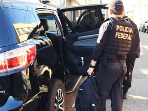 PF derruba esquema milionário de contrabando de cigarros do Paraguai e cumpre mandados em MT