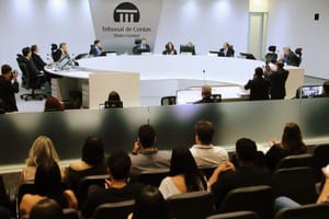 Hospital desvia recursos para cirurgias e TCE determina pagamento direto para empresa