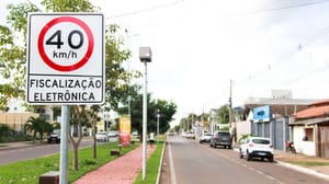 Prefeitura retira 20 radares de monitoramento em dez pontos de Várzea Grande; confira