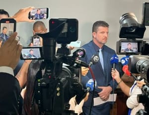 Ligação com Bolsonaro fortalece Wellington para disputar o governo, afirma vereador