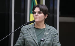 Deputada de MT denuncia  roubo a aposentados e protocola pedido de CPMI na Câmara