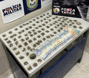 Adolescente é flagrado pela PM  vendendo porções de maconha em Cuiabá