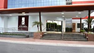 Hospital terá que responder por cobrança de quase R$ 400 mil a filho de paciente que morreu de Covid